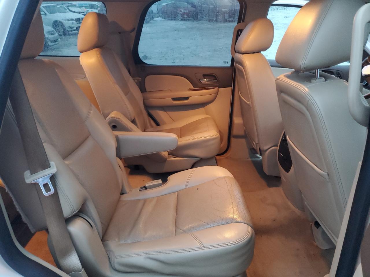 2012 Chevrolet Tahoe - Image 11