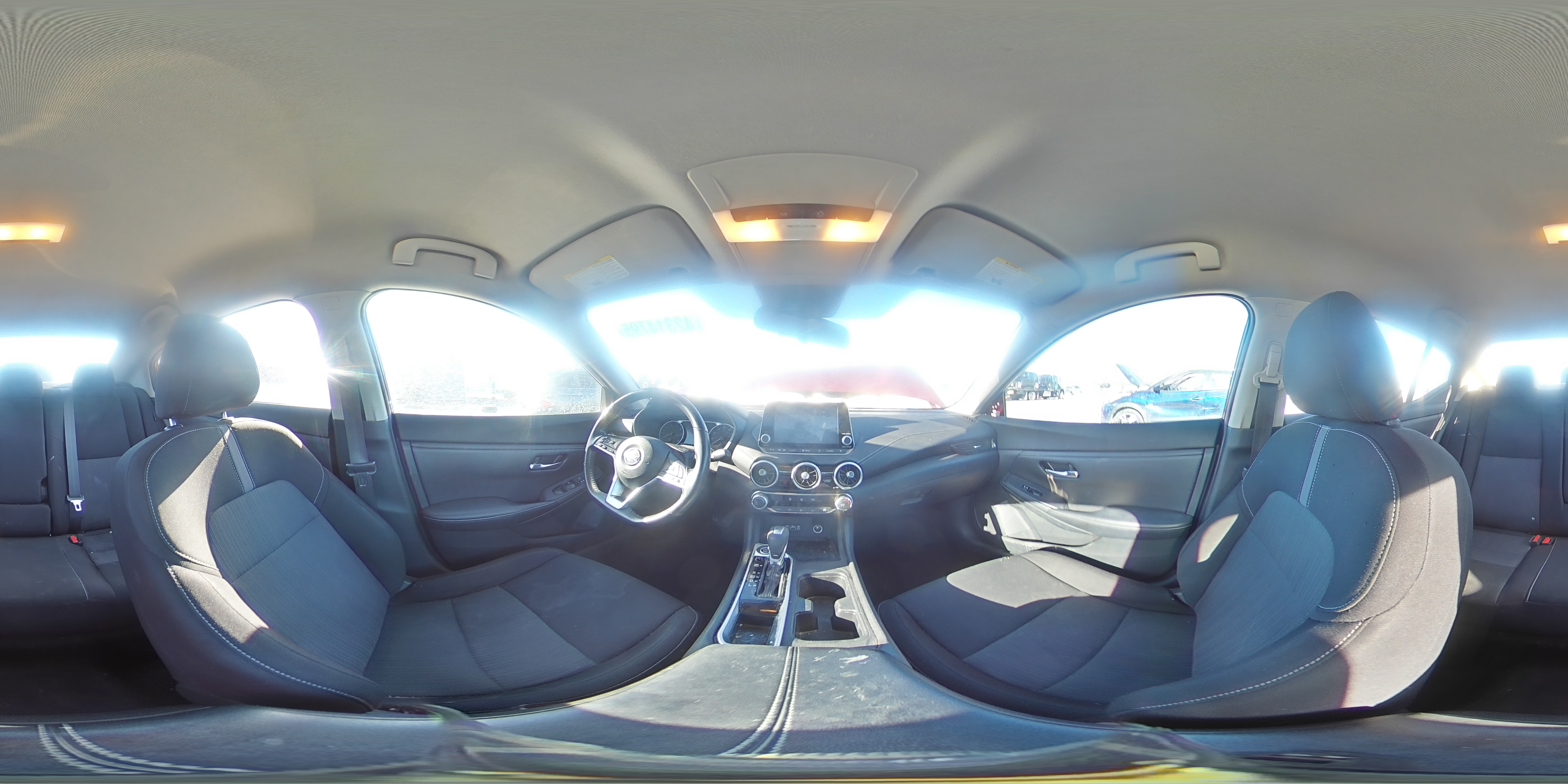 2022 Nissan Sentra - Image 15