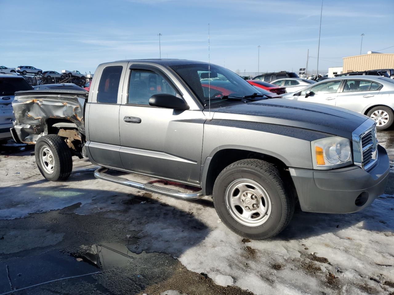 2006 Dodge Dakota - Image 4