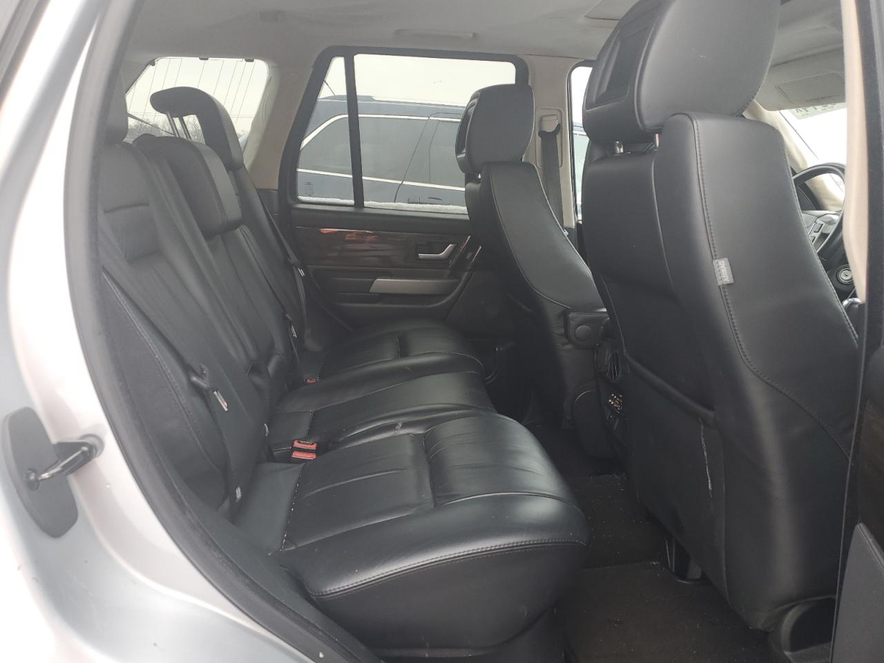 2008 Land Rover Range Rover - Image 11