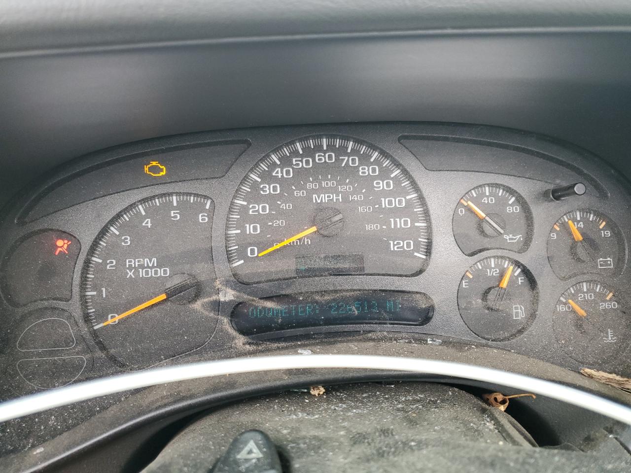 2005 Chevrolet Suburban K1500 VIN: 3GNFK16Z35G285352 Lot: 87891235