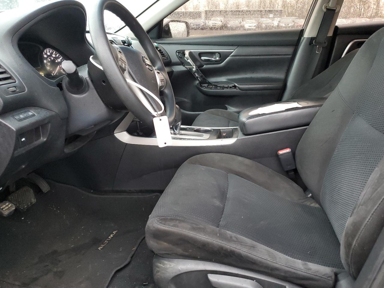 2015 Nissan Altima - Image 7