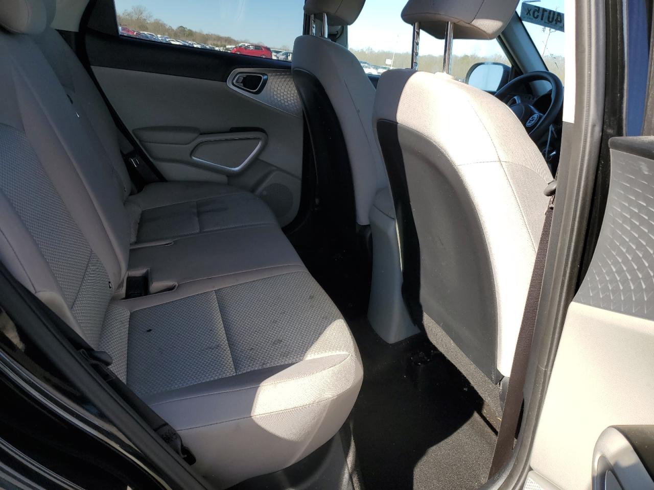 2021 Kia Soul - Image 10