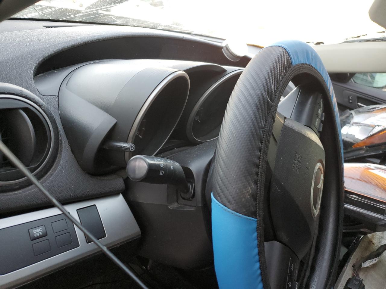 2010 Mazda 3 - Image 9