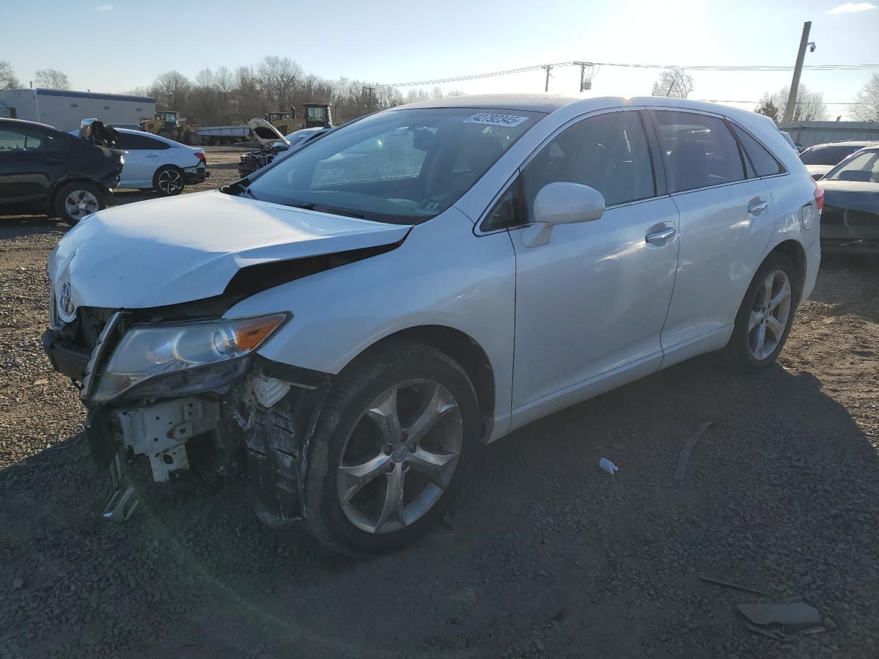 2010 Toyota Venza - Image 1
