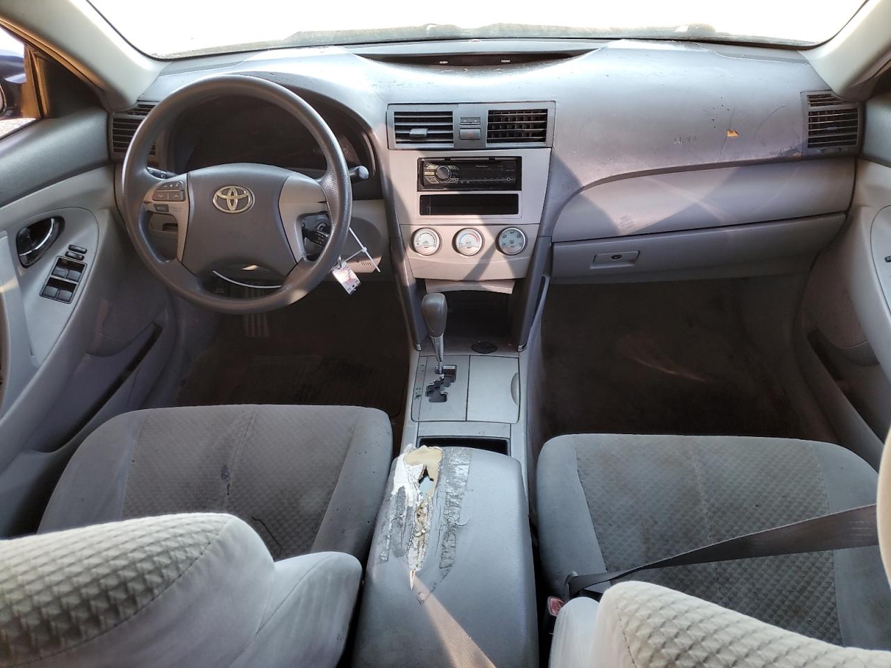 2009 Toyota Camry - Image 8