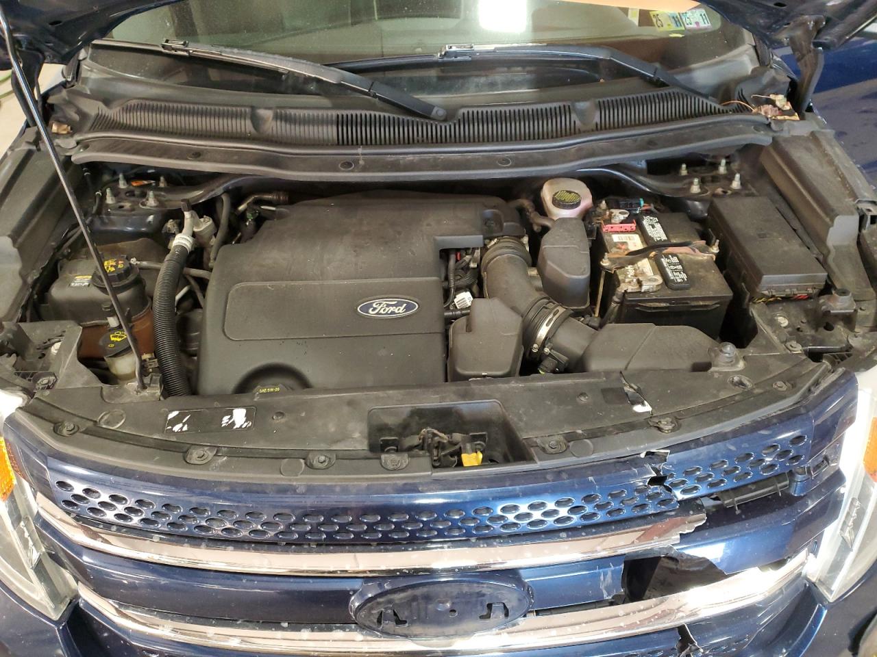 2012 Ford Explorer - Image 12