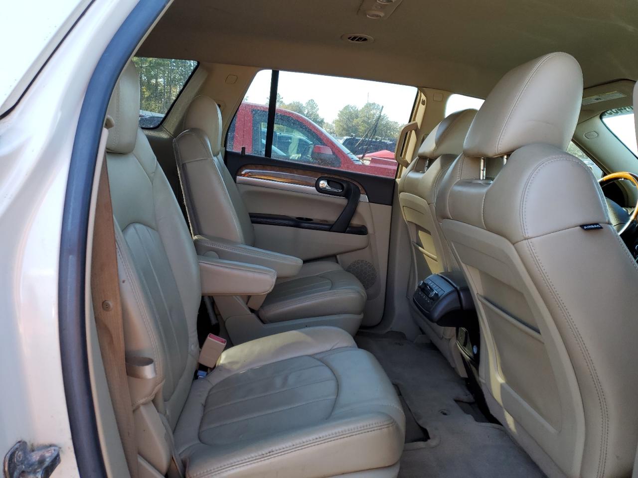 2010 Buick Enclave - Image 11
