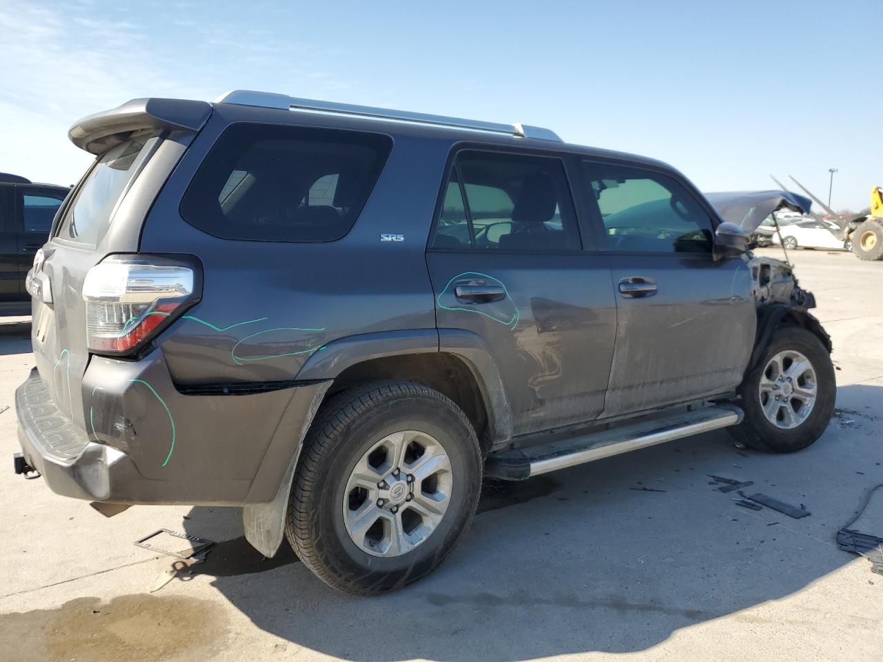 2017 Toyota 4Runner - Image 3