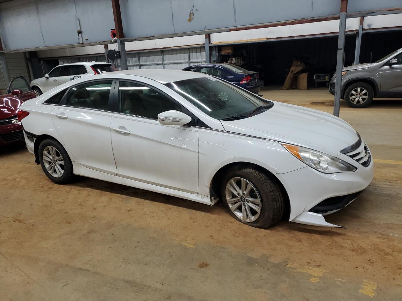 2014 Hyundai Sonata - Image 4