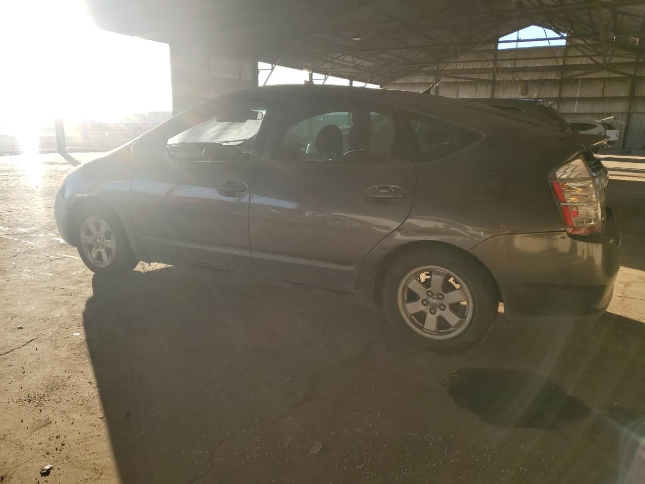 2006 Toyota Prius - Image 2