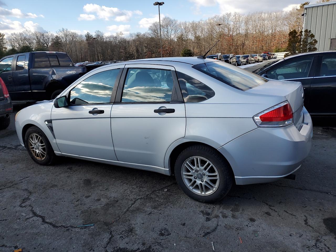 2008 Ford Focus - Image 2