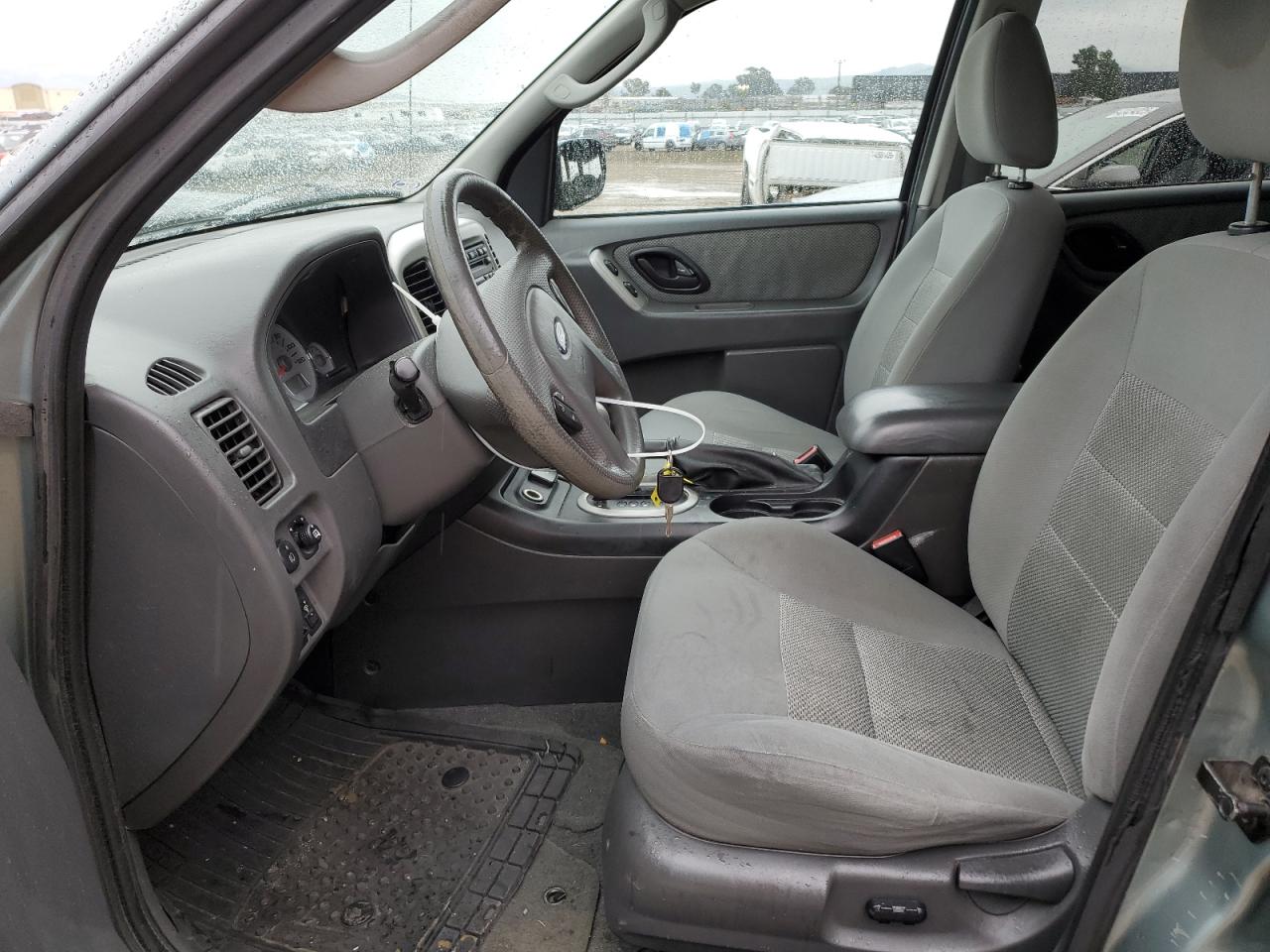 2007 Ford Escape - Image 7