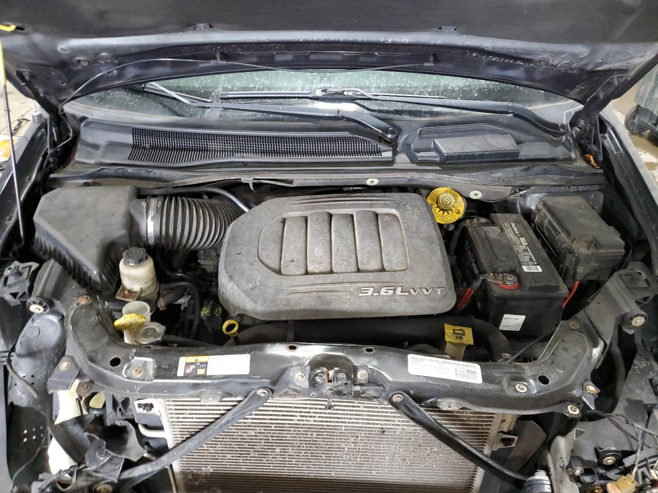 2014 Chrysler Town & Country - Image 12