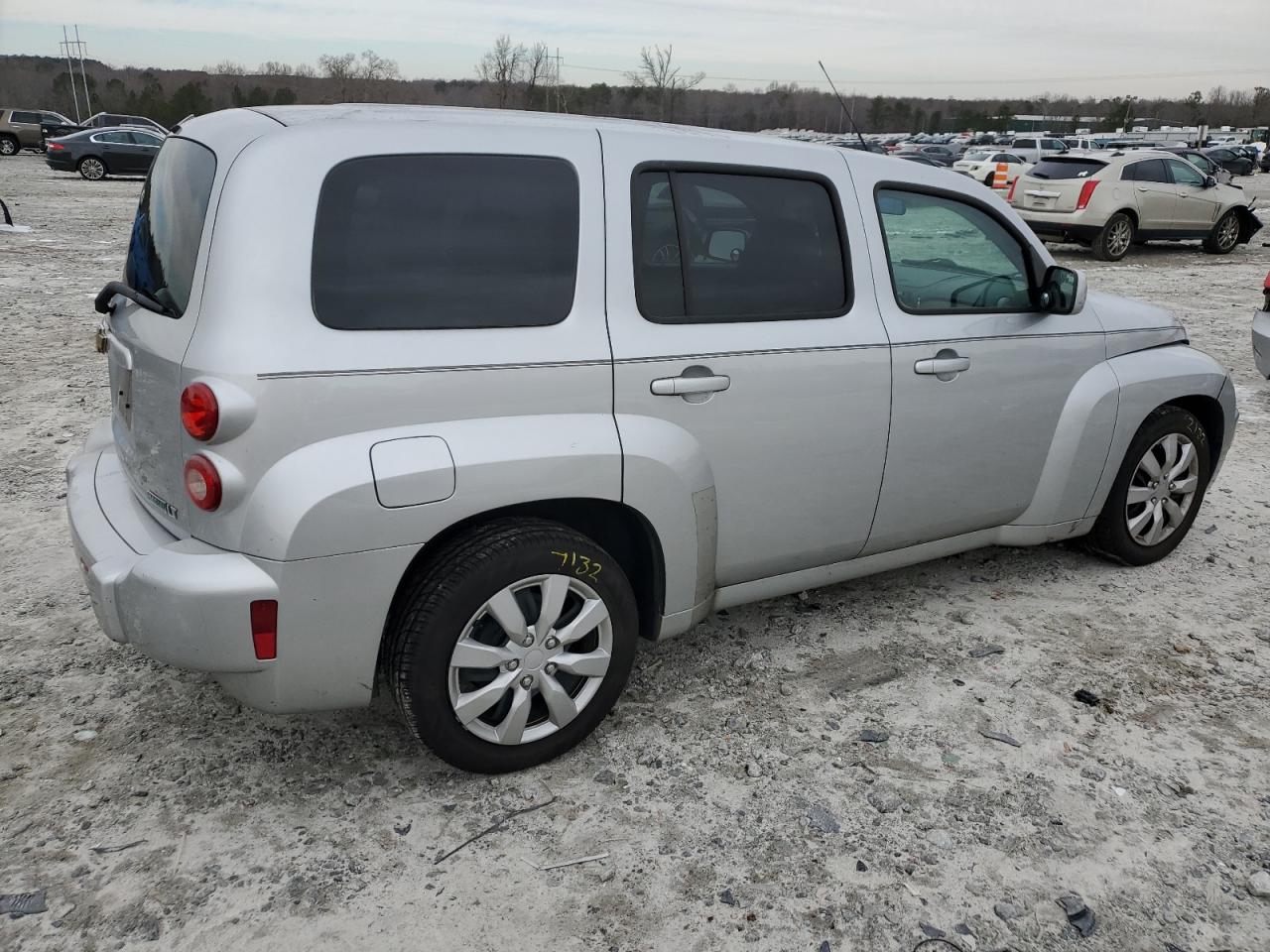2011 Chevrolet HHR - Image 3