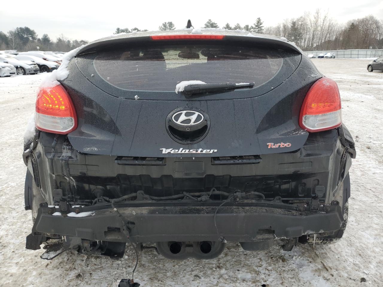 2015 Hyundai Veloster - Image 6