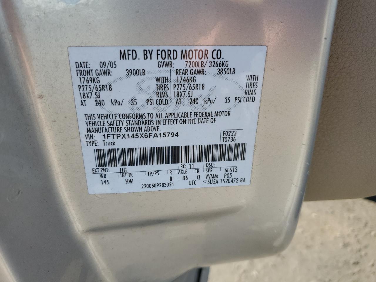 2006 Ford F-150 - Image 12