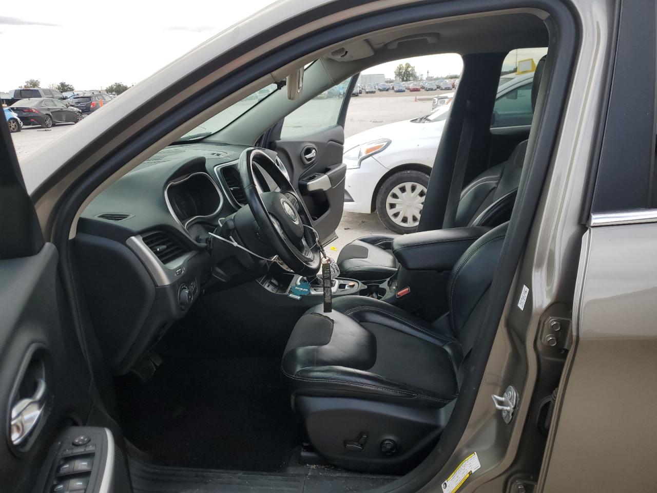 2018 Jeep Grand Cherokee - Image 7
