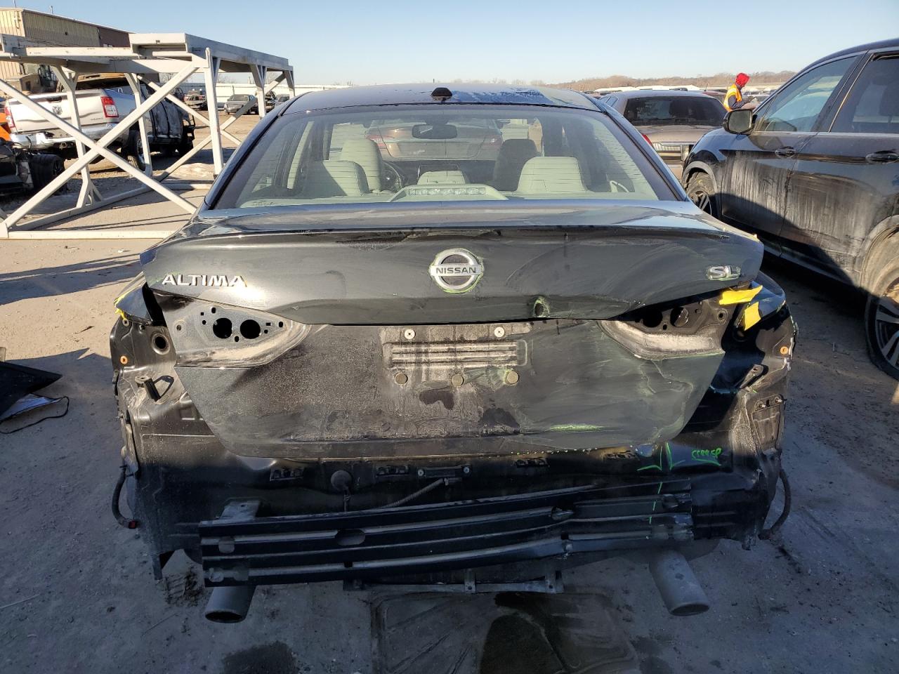 2019 Nissan Altima - Image 6