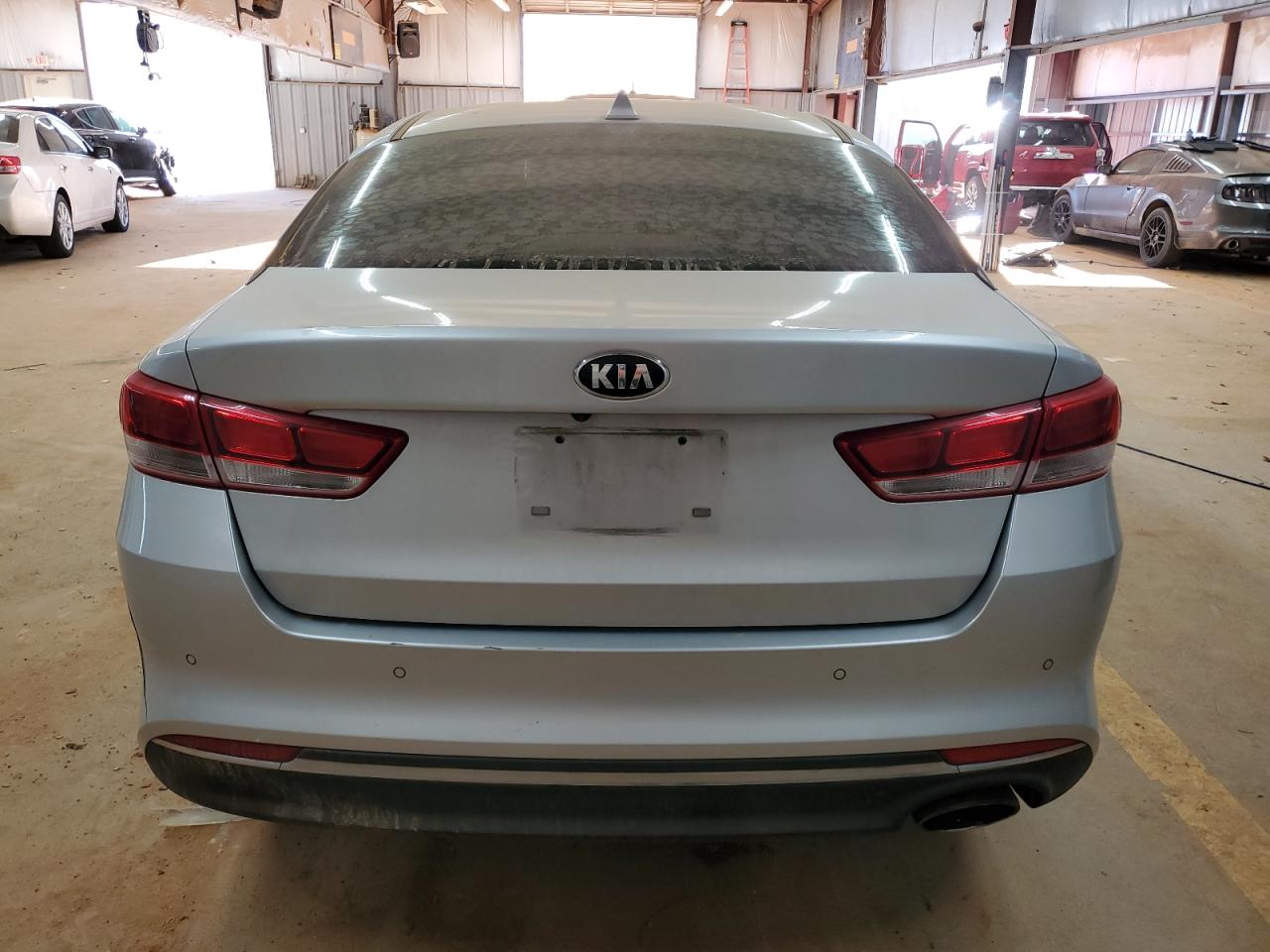 2018 Kia Optima - Image 6