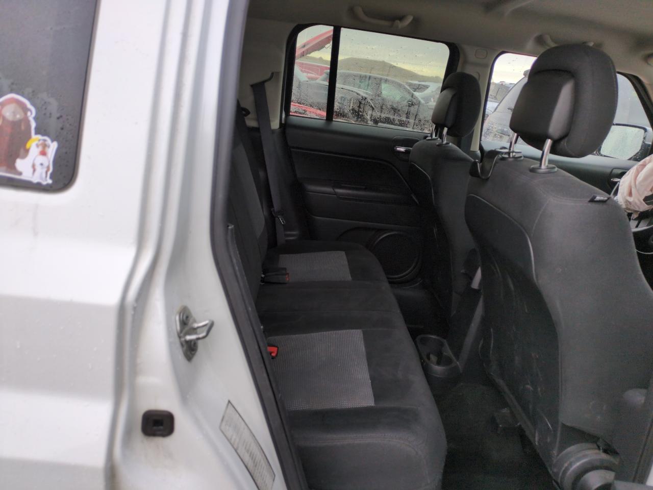 2017 Jeep Liberty (Patriot) - Image 10