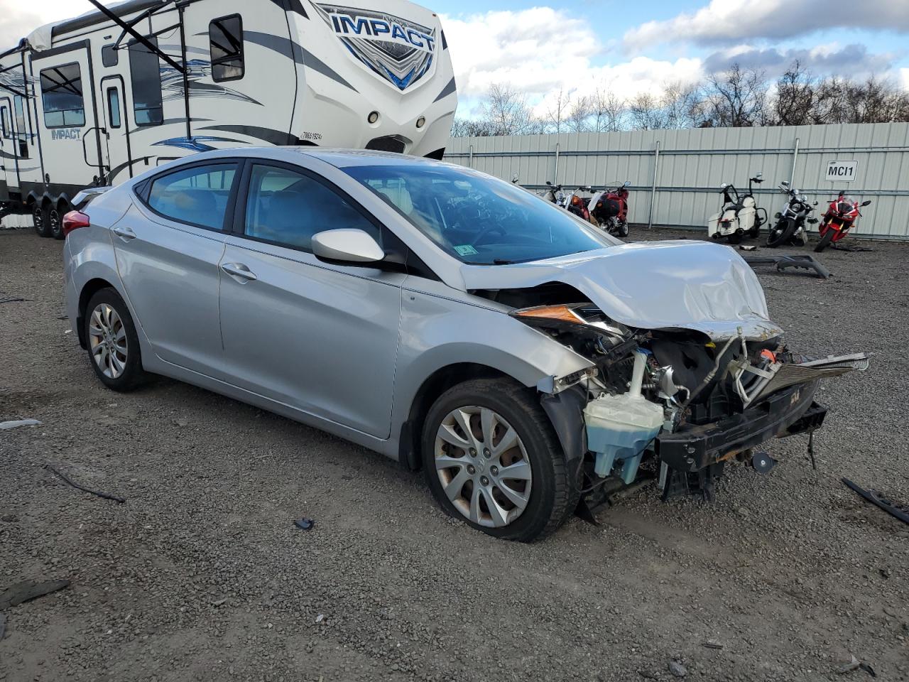 2012 Hyundai Elantra - Image 4