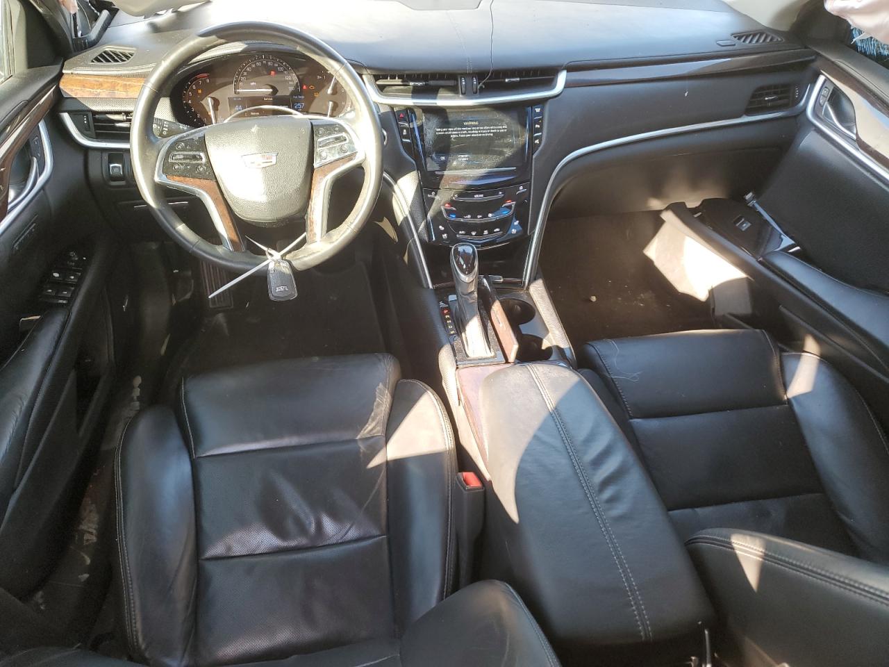 2017 Cadillac XTS - Image 8