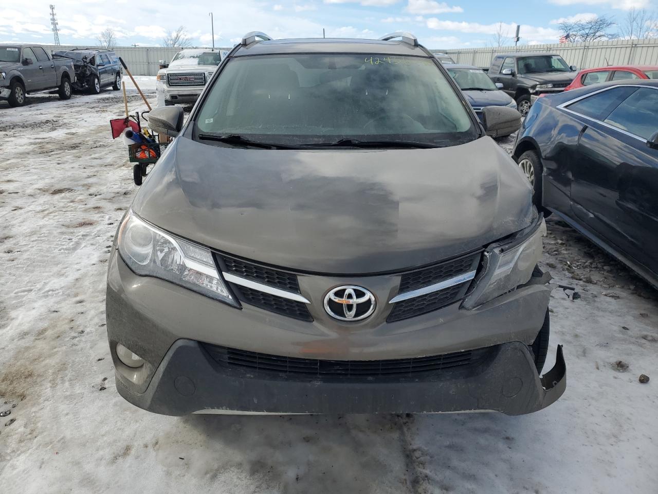 2015 Toyota RAV 4 - Image 5