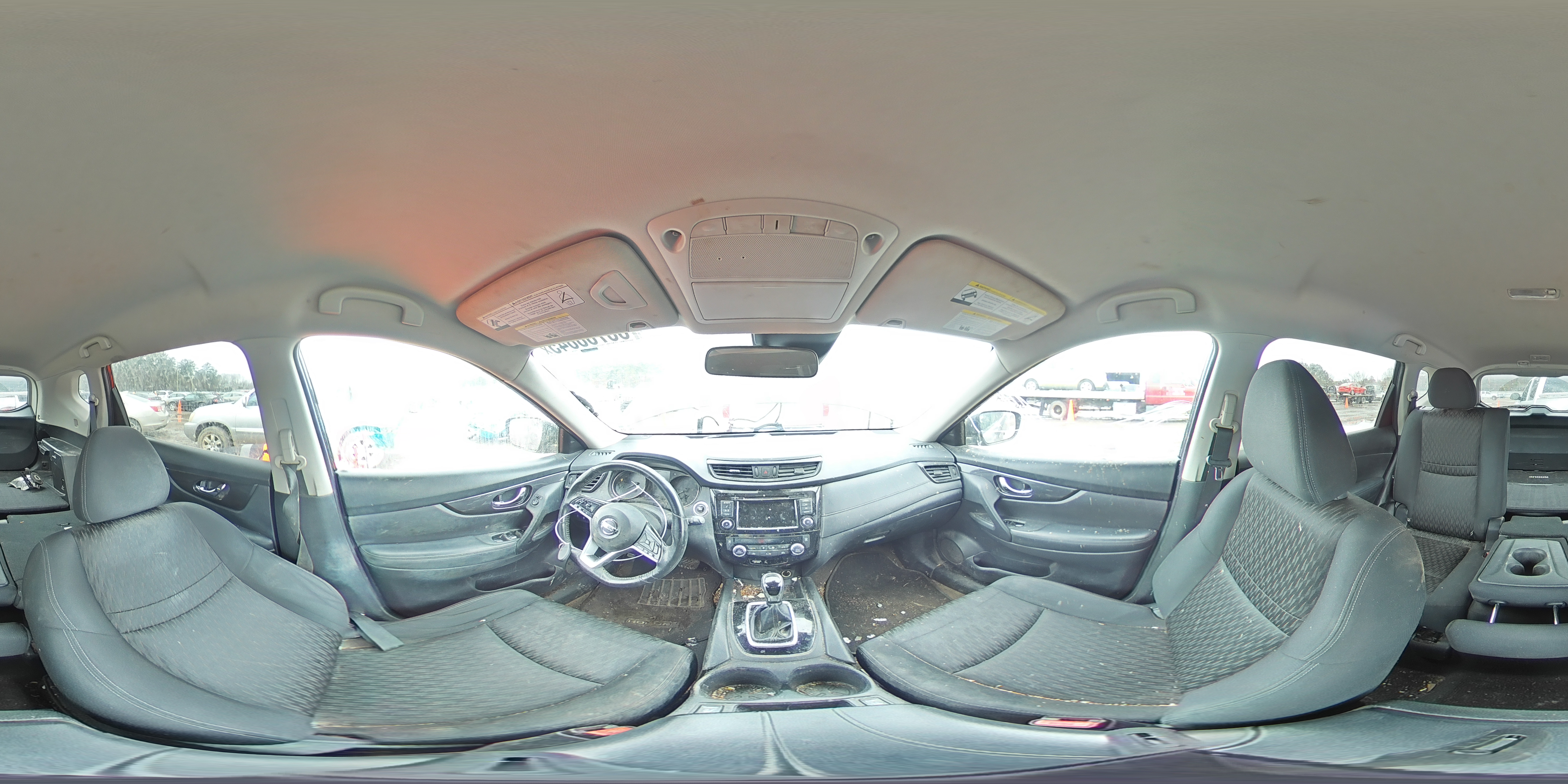 2019 Nissan Rogue - Image 13