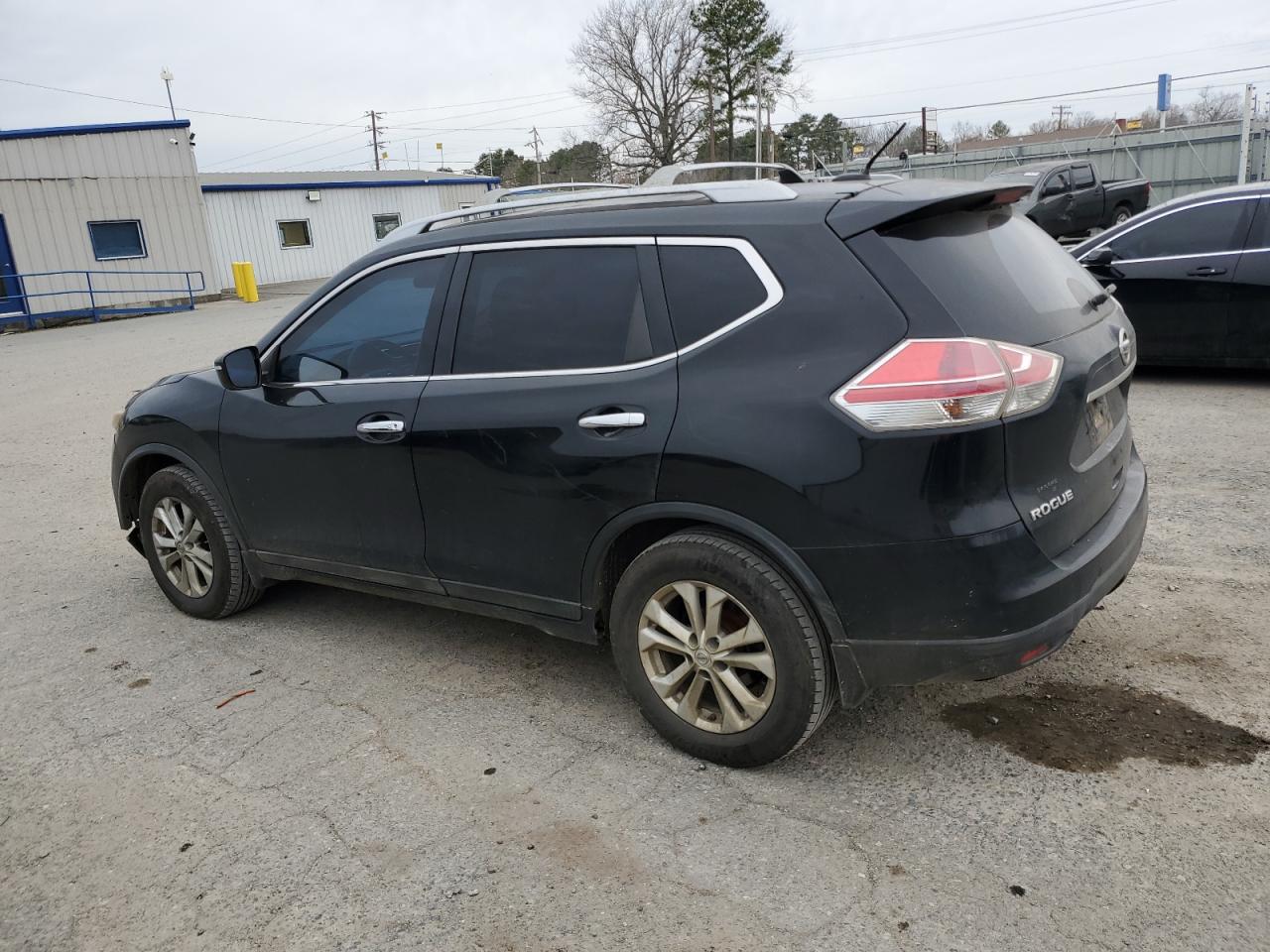 2014 Nissan Rogue - Image 2