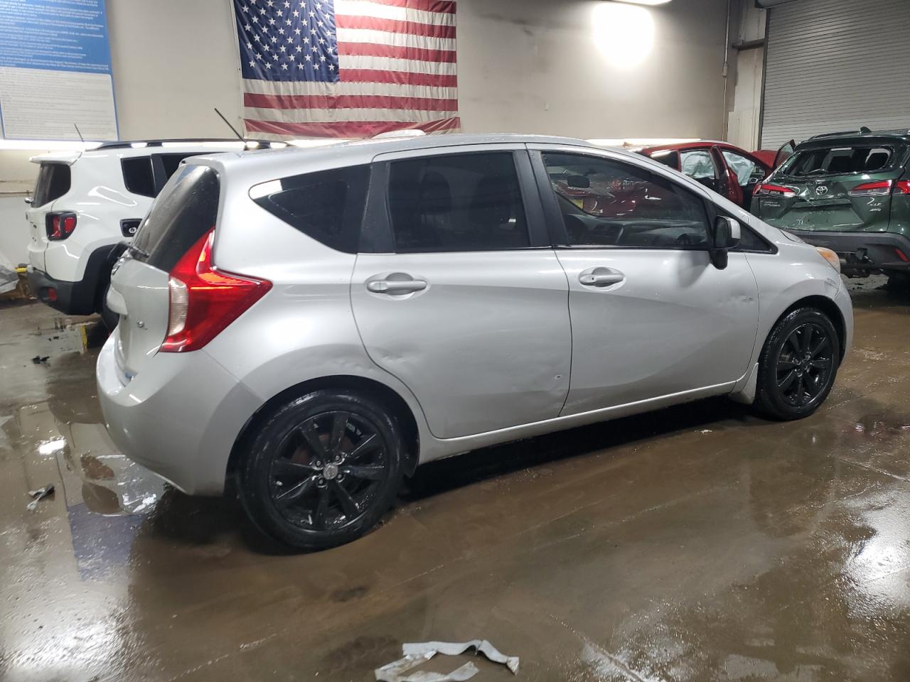 2014 Nissan Versa - Image 3