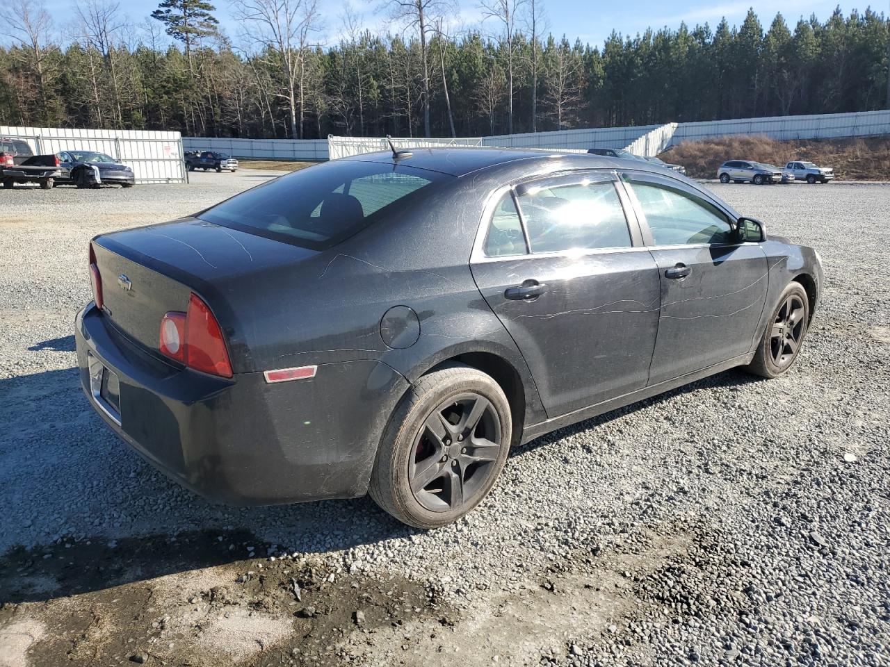 2010 Chevrolet Malibu - Image 3