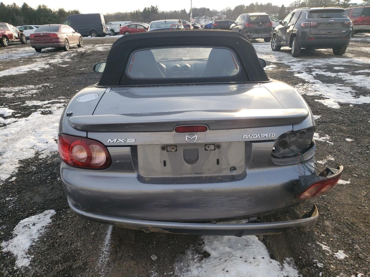 2004 Mazda MX-5 - Image 6