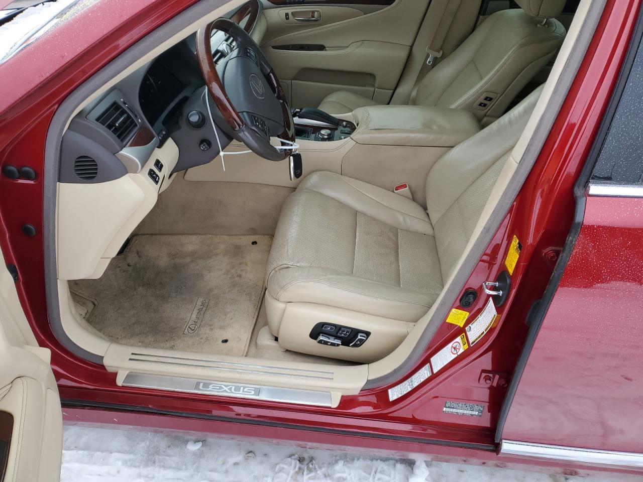 2013 Lexus LS - Image 7