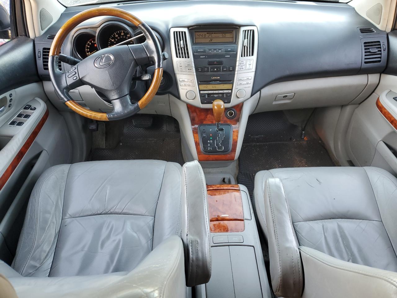 2004 Lexus RX - Image 8
