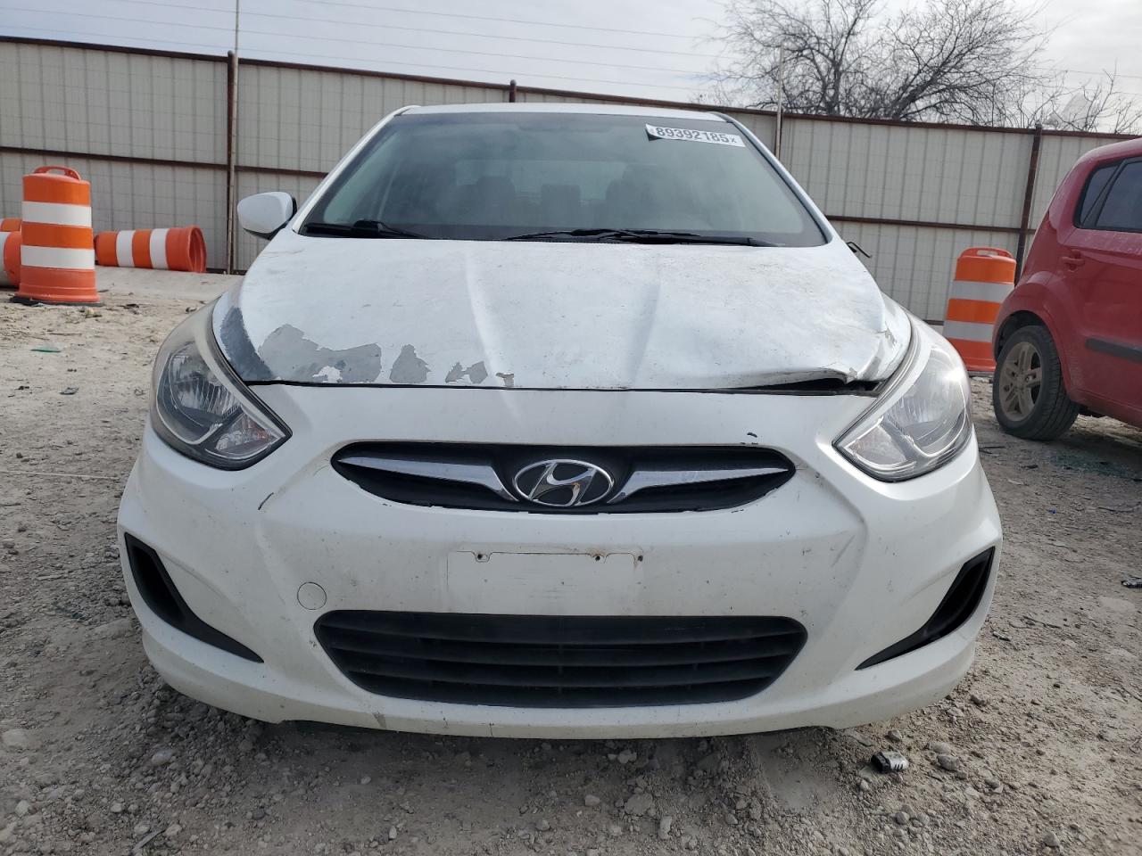 2016 Hyundai Accent - Image 5