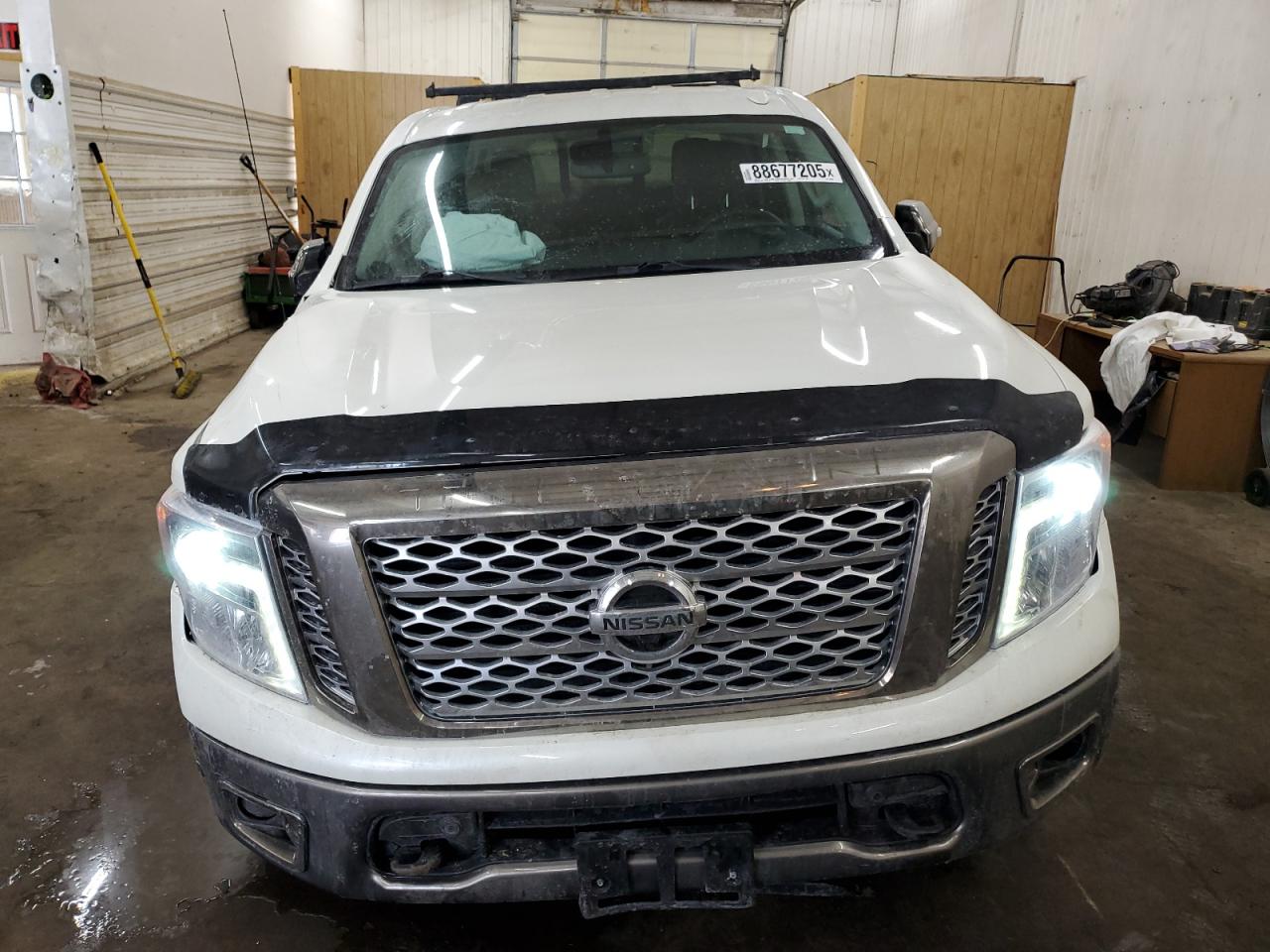 2019 Nissan Titan - Image 5