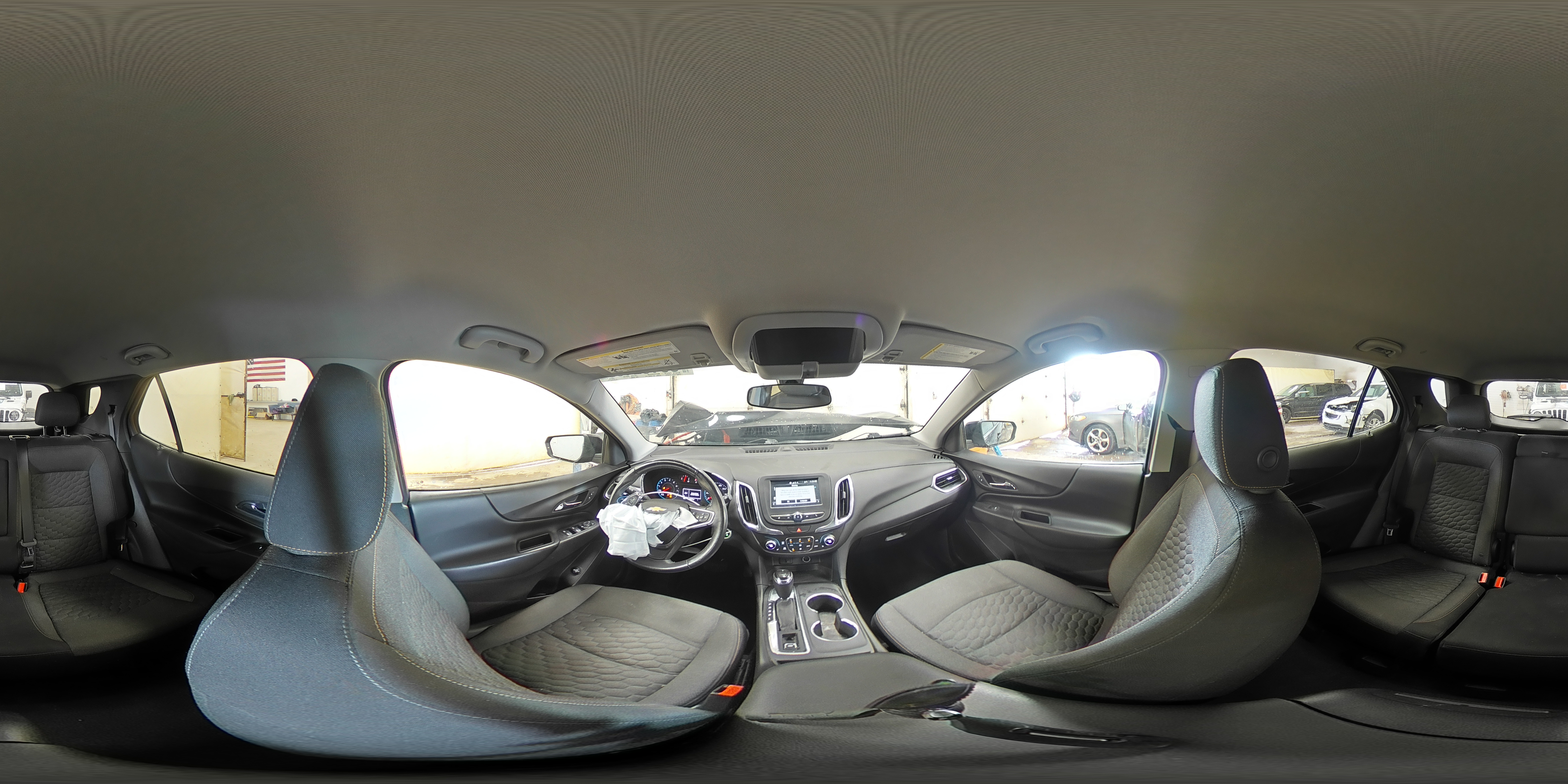 2018 Chevrolet Equinox - Image 15