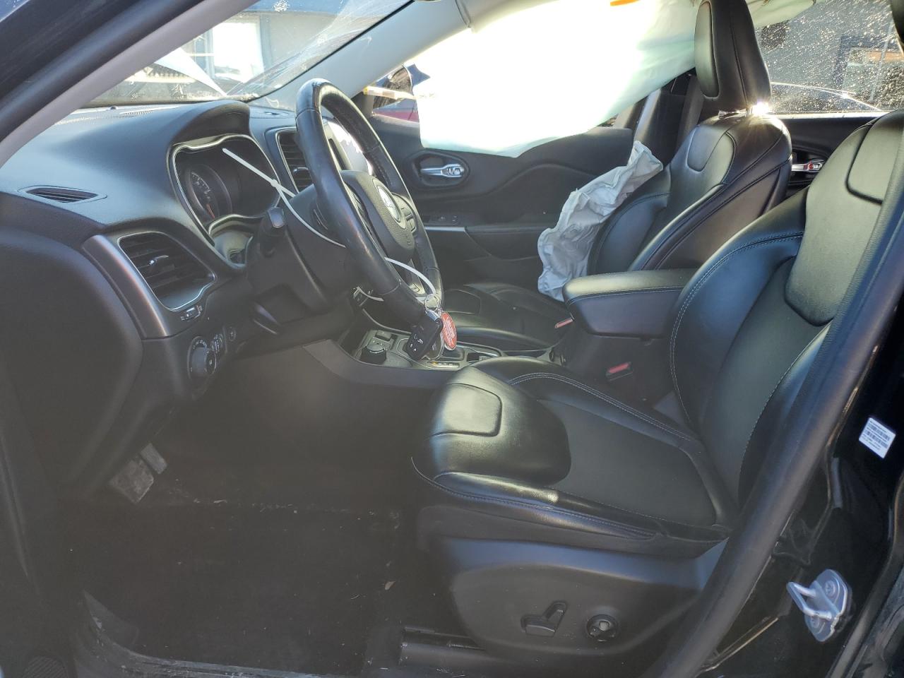 2019 Jeep Grand Cherokee - Image 7