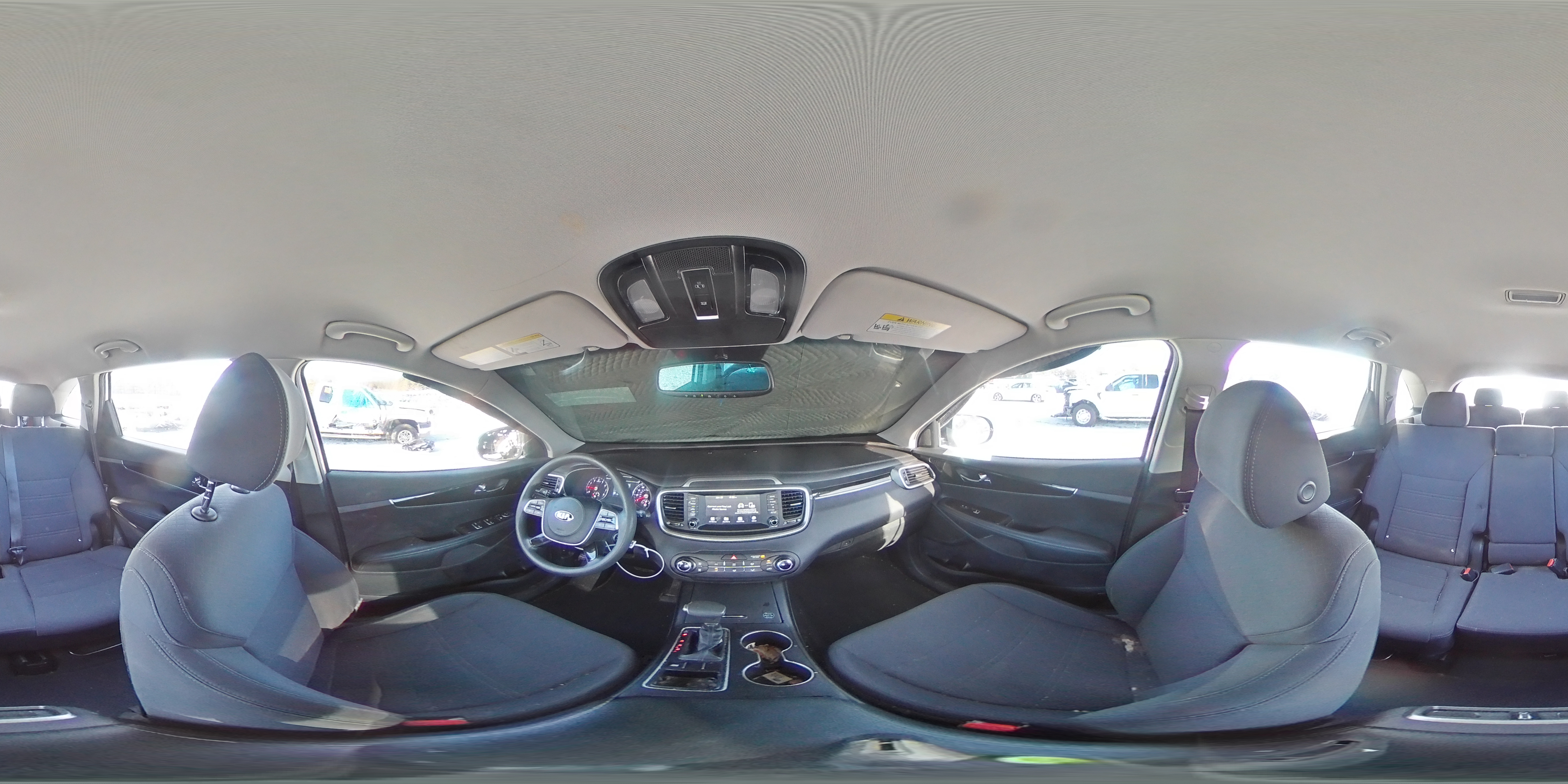 2019 Kia Sorento - Image 14