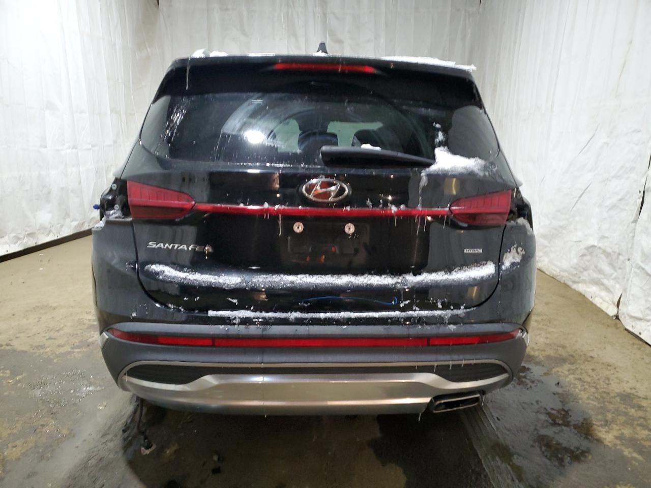 2021 Hyundai Santa Fe - Image 6