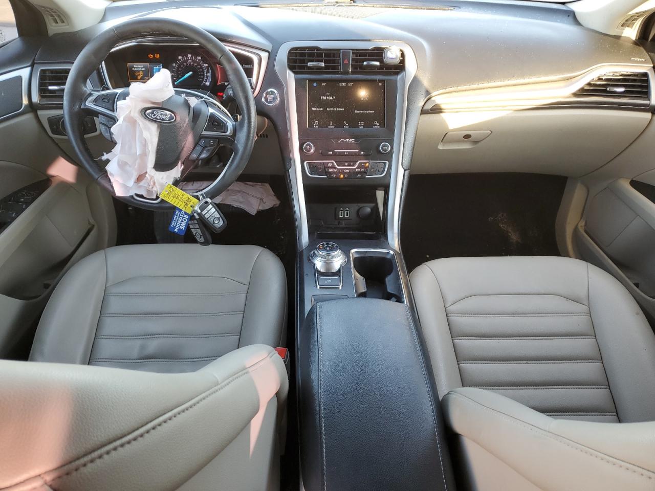 2019 Ford Fusion - Image 8