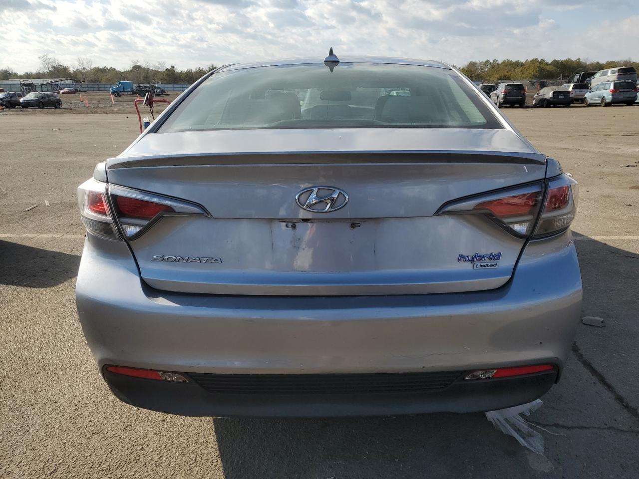 2016 Hyundai Sonata - Image 6