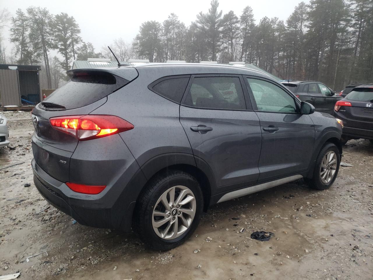 2017 Hyundai Tucson - Image 3