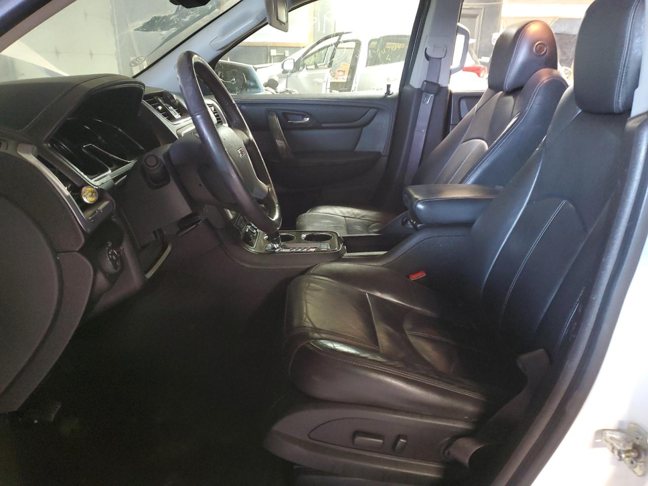 2015 GMC Acadia - Image 7