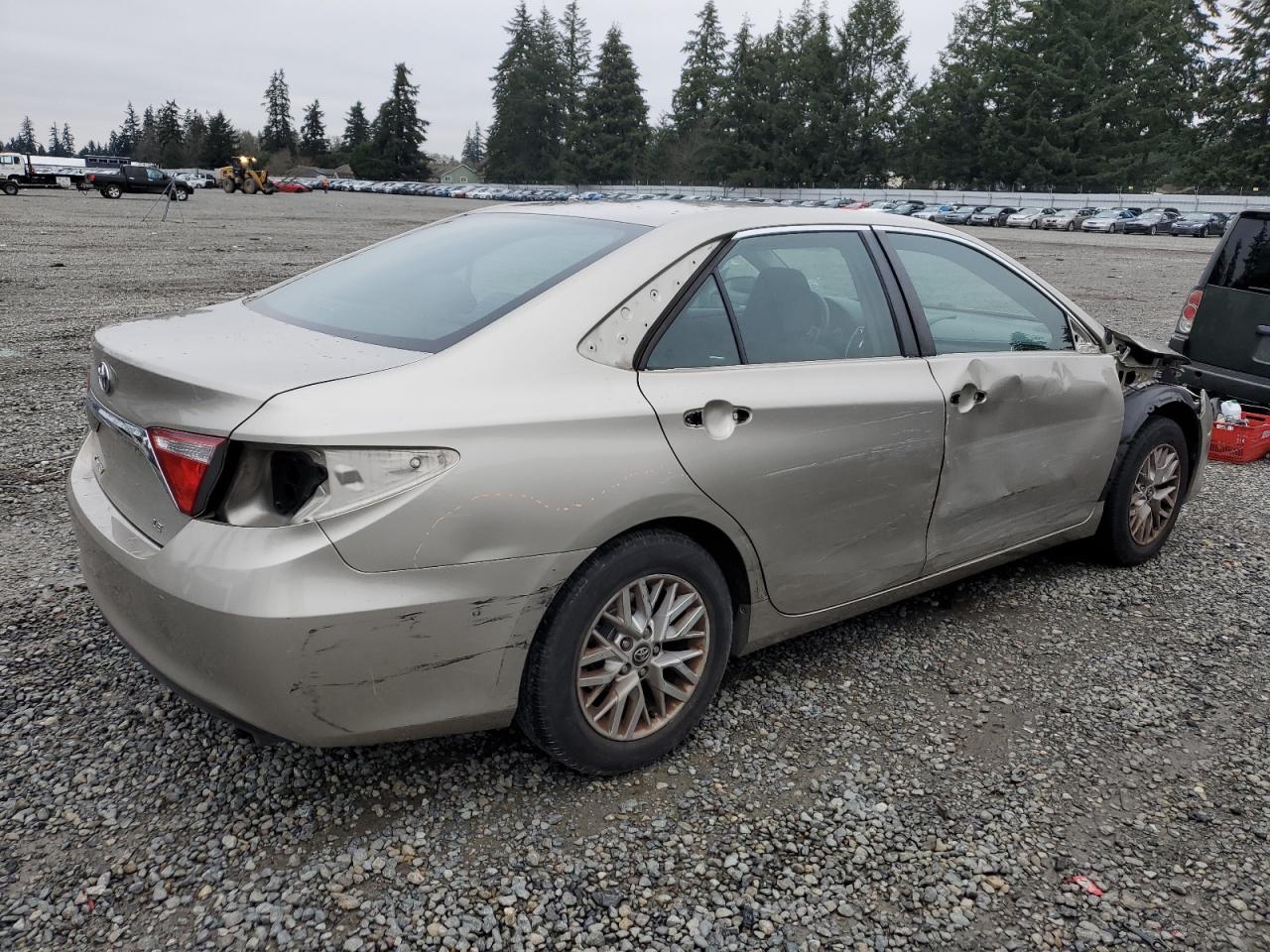 2016 Toyota Camry - Image 3