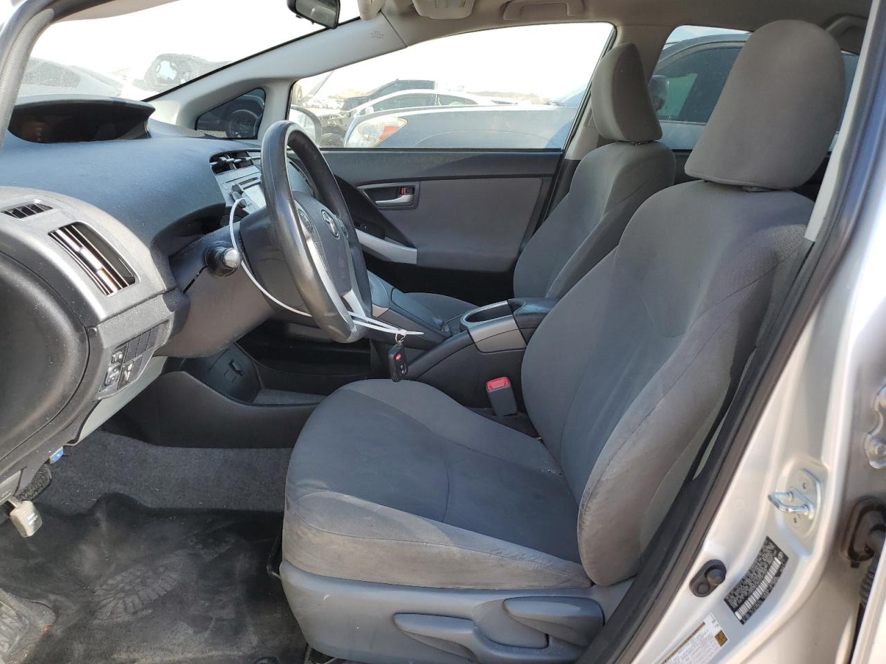 2013 Toyota Prius - Image 7