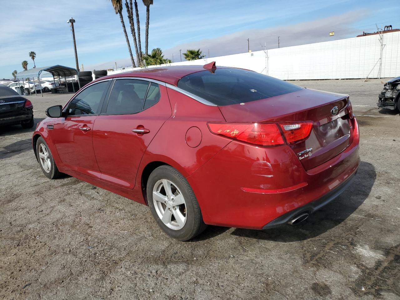 VIN 5XXGM4A74FG434077 2015 KIA OPTIMA no.2