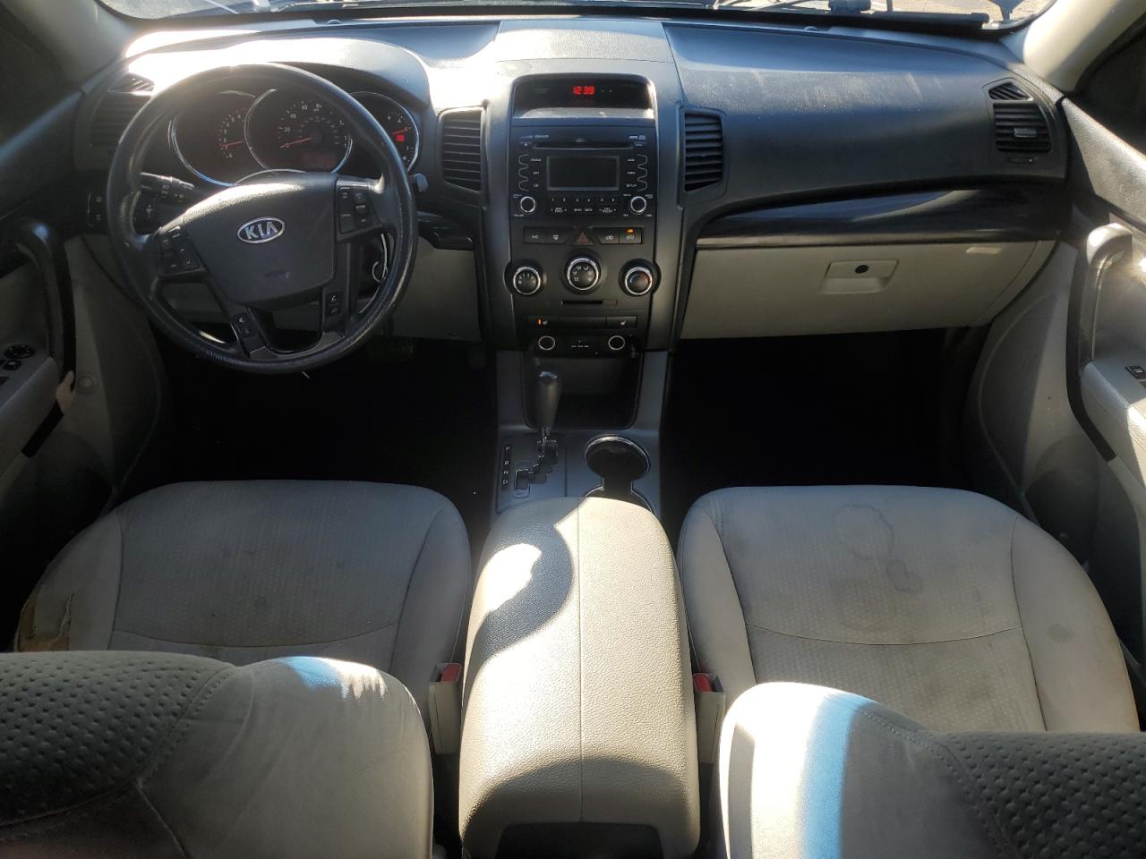 2011 Kia Sorento - Image 8