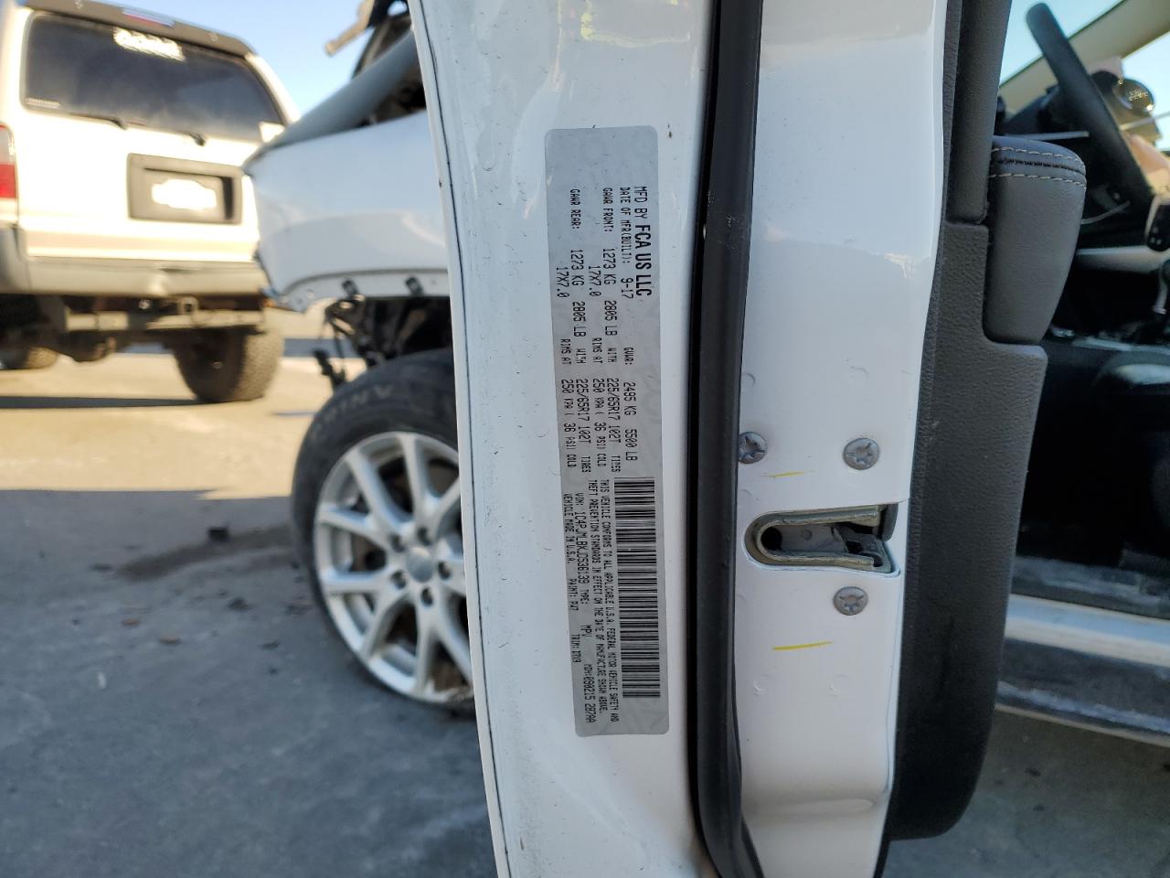 2018 Jeep Grand Cherokee - Image 16